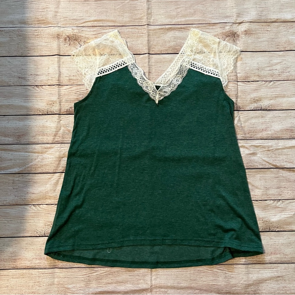 ❤️ 4 for $15 tank top